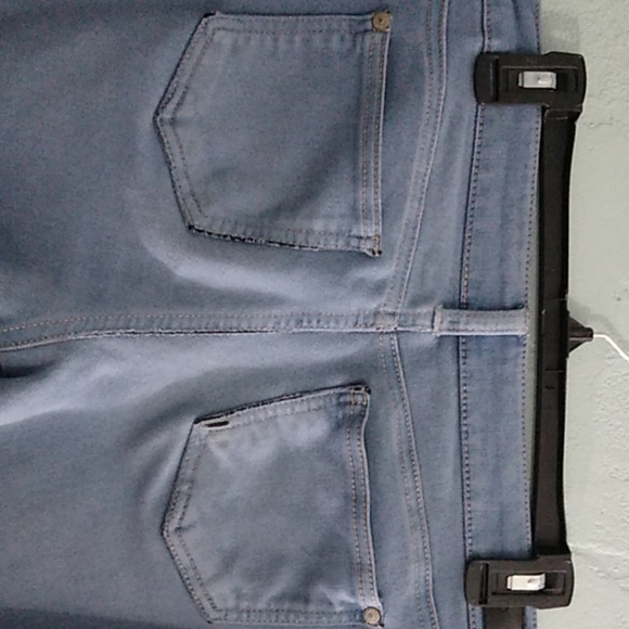 Celebrity Pink Blue Jeans - Picture 4 of 5